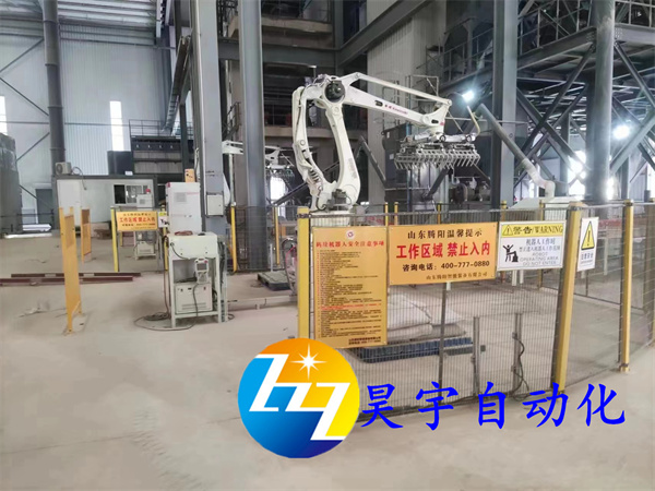 原本三天才能干完的活 碼垛機(jī)2小時就能搞定